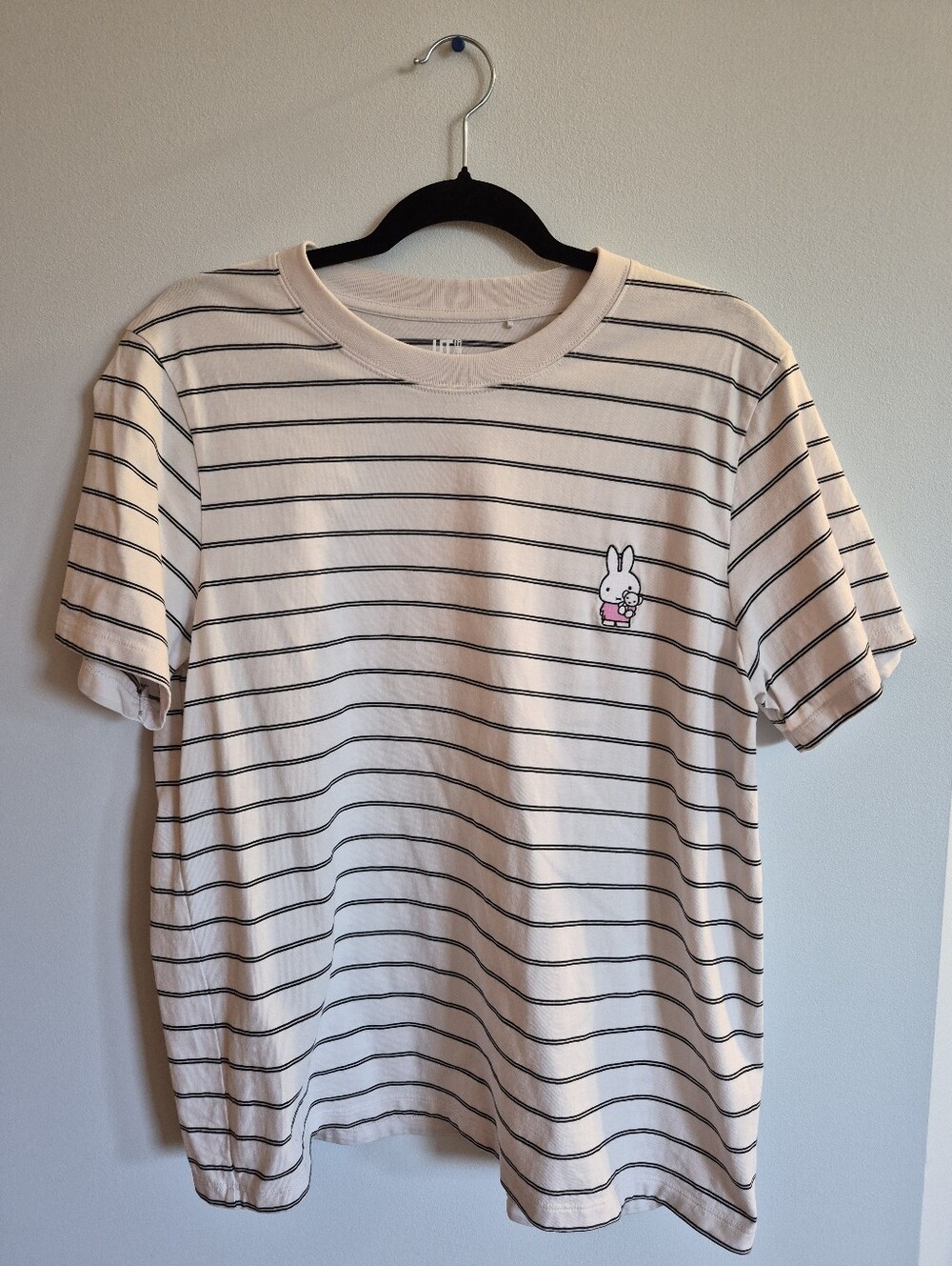 Uniqlo Miffy Embroidered T-Shirt Off White Black Stripes Size XL